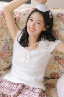 女兵俘虏营完整版电影免费观看